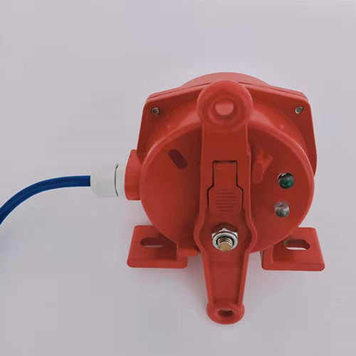 帶燈拉繩開關.jpg 帶燈拉繩開關.jpg