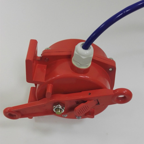 拉繩開(kāi)關(guān)24.jpg 拉繩開(kāi)關(guān)24.jpg